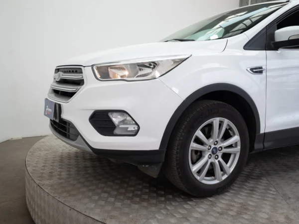 FORD ESCAPE 2019 usado — Pompeyo Carrasco — foto 17
