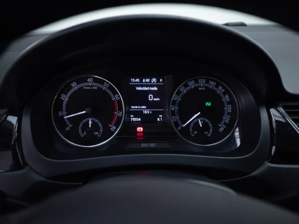 SKODA SPACE 2019 usado — Pompeyo Carrasco — foto 12