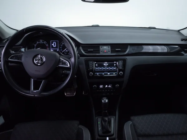 SKODA SPACE 2019 usado — Pompeyo Carrasco — foto 14