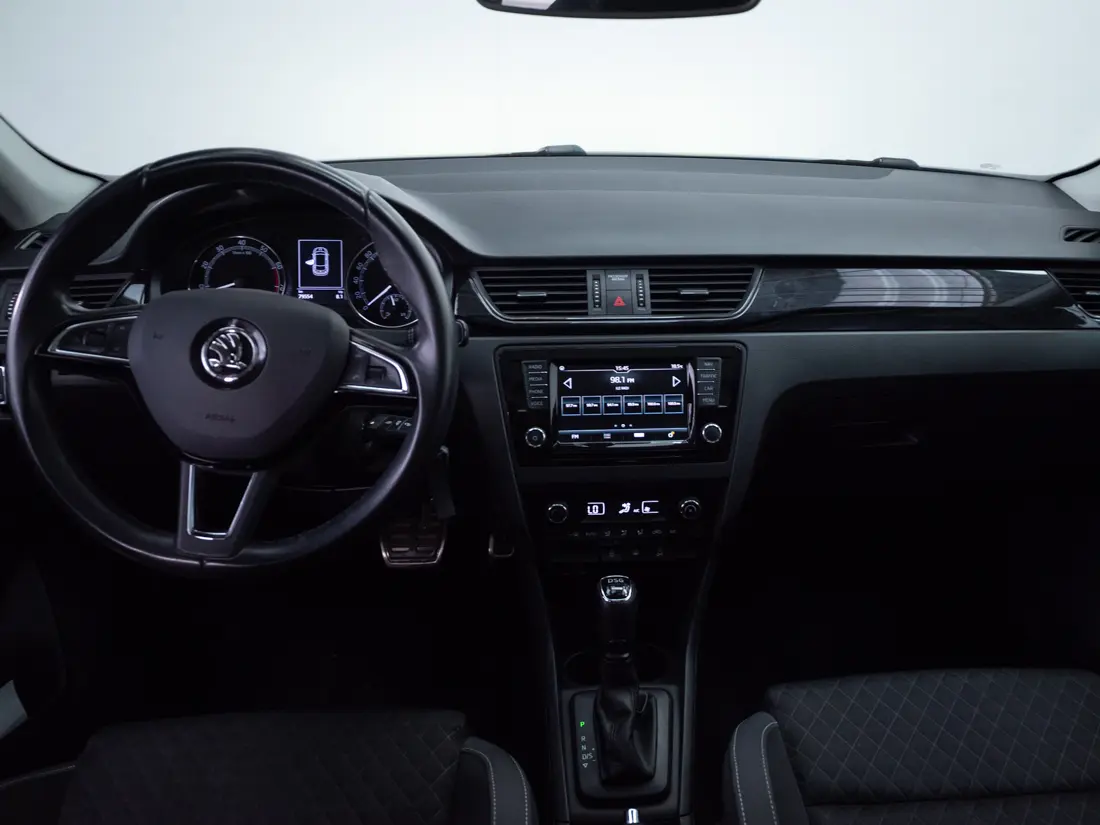 Škoda Space — foto 14 de 19