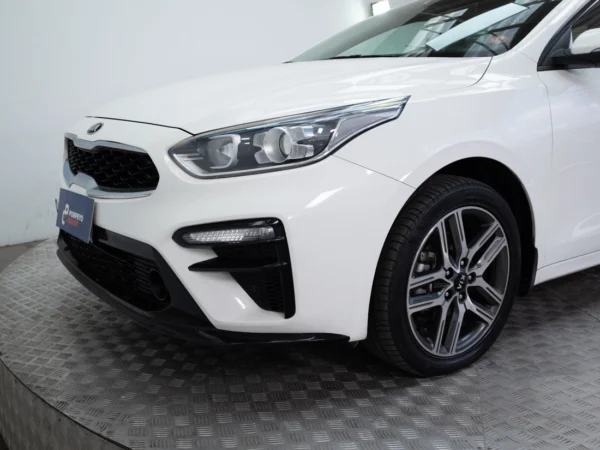 Kia CERATO 2019 usado — Pompeyo Carrasco — foto 17