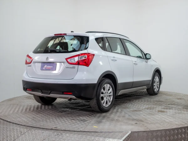 SUZUKI SCROSS 2020 usado — Pompeyo Carrasco — foto 6