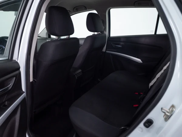 SUZUKI SCROSS 2020 usado — Pompeyo Carrasco — foto 13