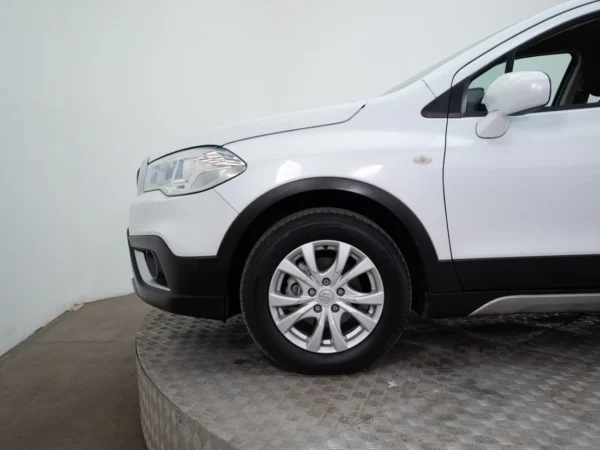 SUZUKI SCROSS 2020 usado — Pompeyo Carrasco — foto 16