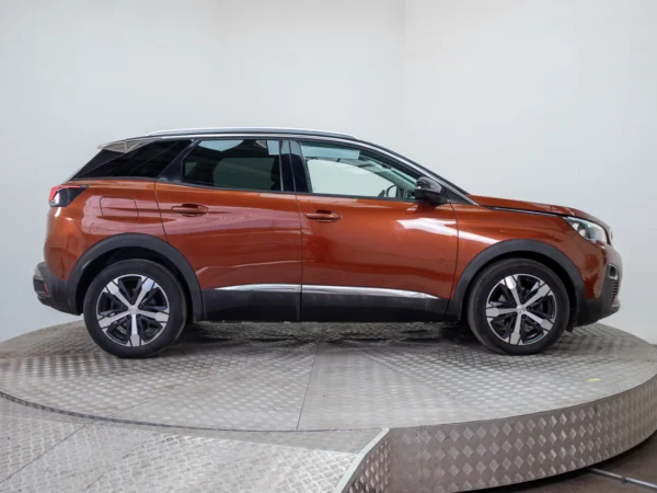 Peugeot 3008 2020 usado — Pompeyo Carrasco — foto 8