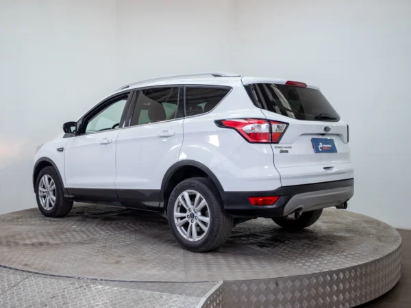 FORD ESCAPE 2020 usado — Pompeyo Carrasco — foto 4