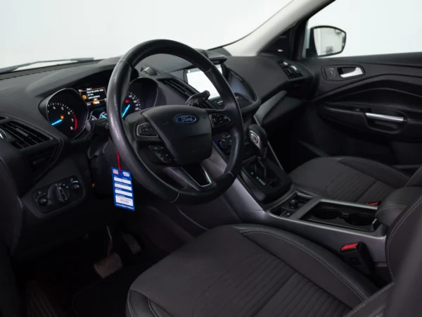 FORD ESCAPE 2020 usado — Pompeyo Carrasco — foto 10
