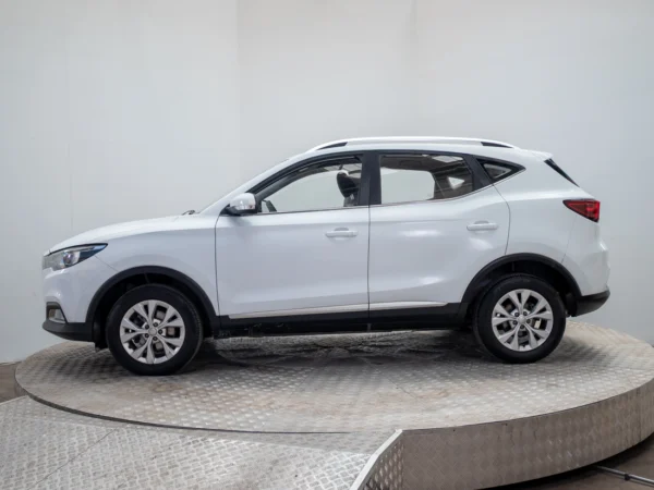 MG ZS 2020 usado — Pompeyo Carrasco — foto 3