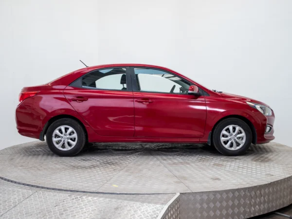 HYUNDAI VERNA 2021 usado — Pompeyo Carrasco — foto 7