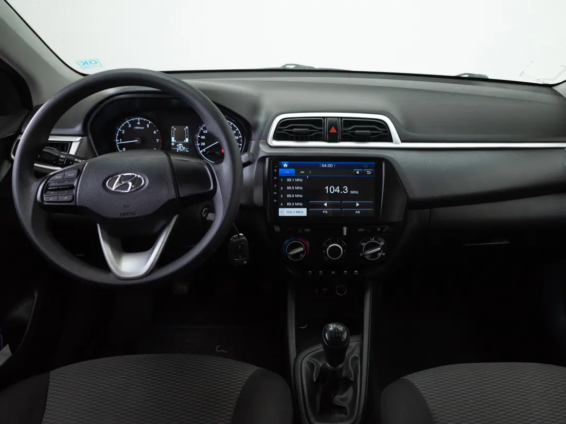 HYUNDAI VERNA 1.4 SEL MT 2021