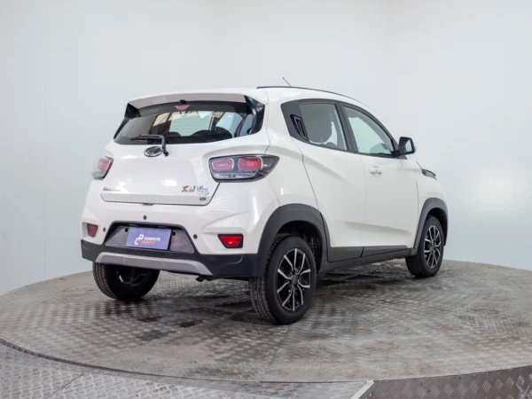 MAHINDRA KUV100 2021 usado — Pompeyo Carrasco — foto 6