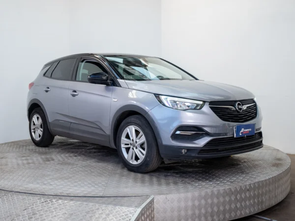 Opel GRANDLAND 2021 usado — Pompeyo Carrasco — foto 8