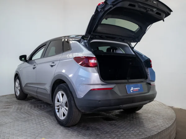 Opel GRANDLAND 2021 usado — Pompeyo Carrasco — foto 9