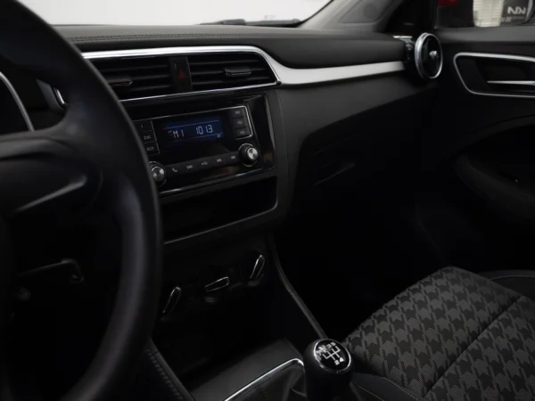MG ZS 2021 usado — Pompeyo Carrasco — foto 11