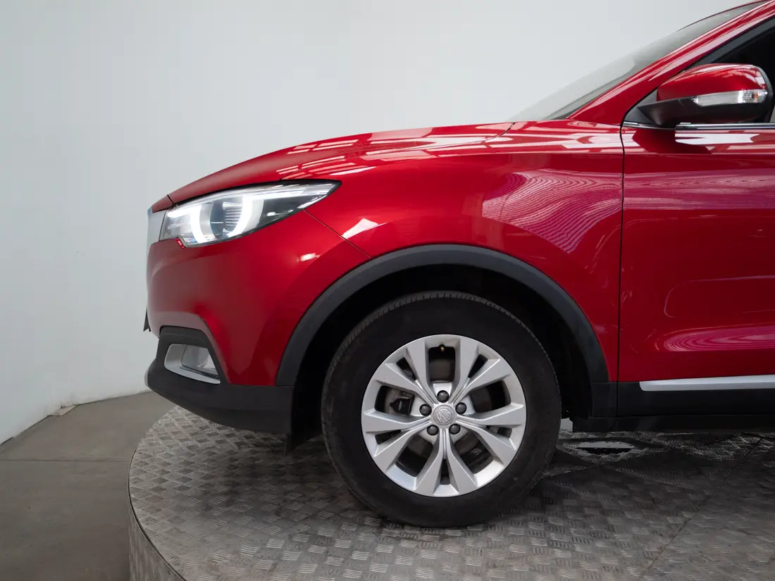 MG ZS 1.5 STD MT 2021