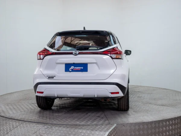 NISSAN KICKS 2022 usado — Pompeyo Carrasco — foto 5
