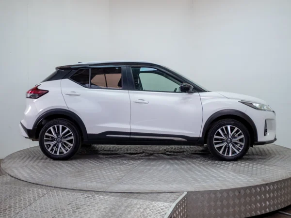 NISSAN KICKS 2022 usado — Pompeyo Carrasco — foto 7