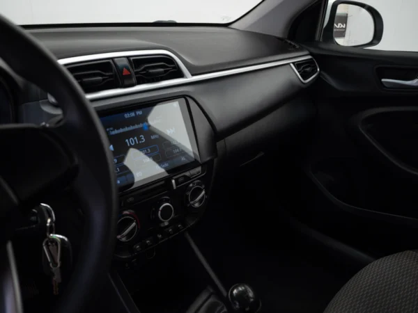 HYUNDAI VERNA 2022 usado — Pompeyo Carrasco — foto 17