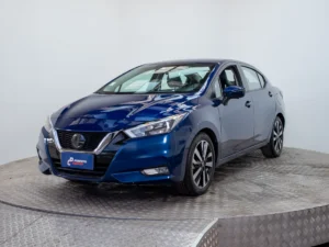 NISSAN VERSA usado