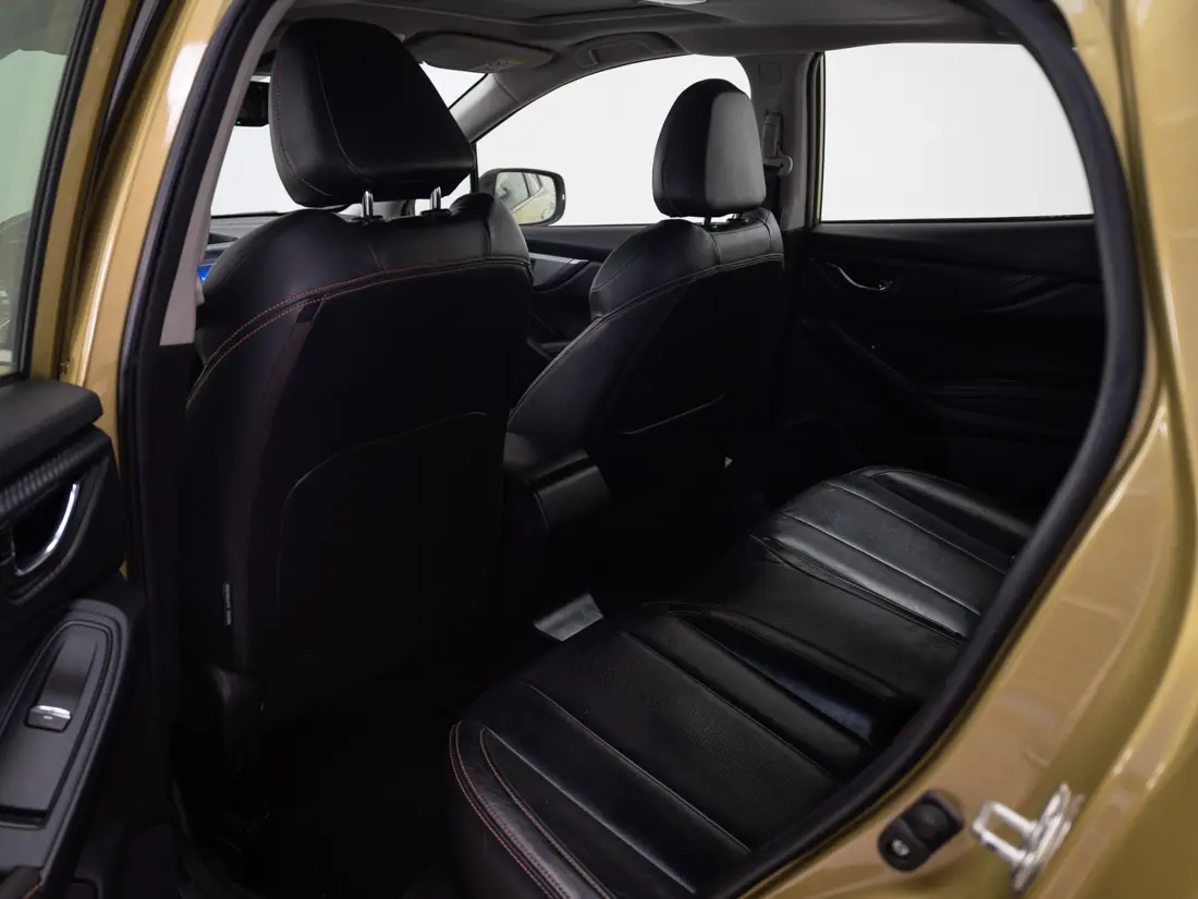Subaru New Xv — foto 13 de 19