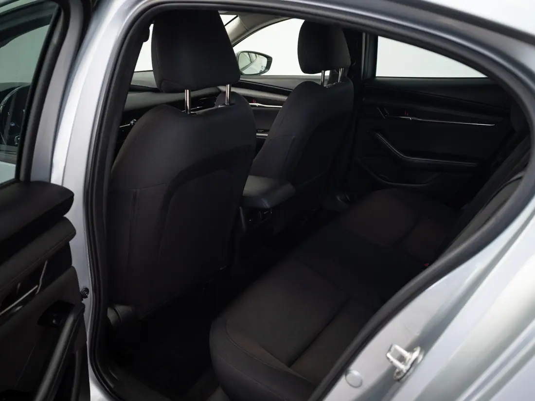 MAZDA 3 2.0 S 7G MT 2022