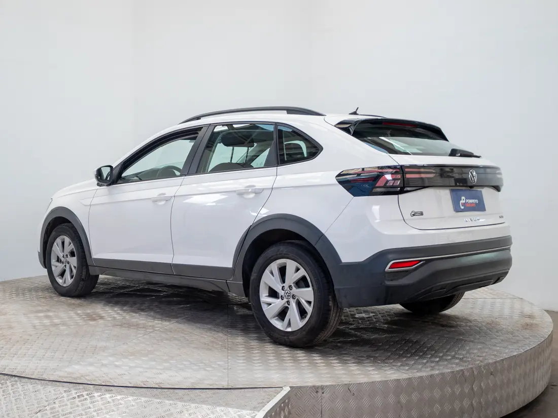 Volkswagen Nivus — foto 5 de 20