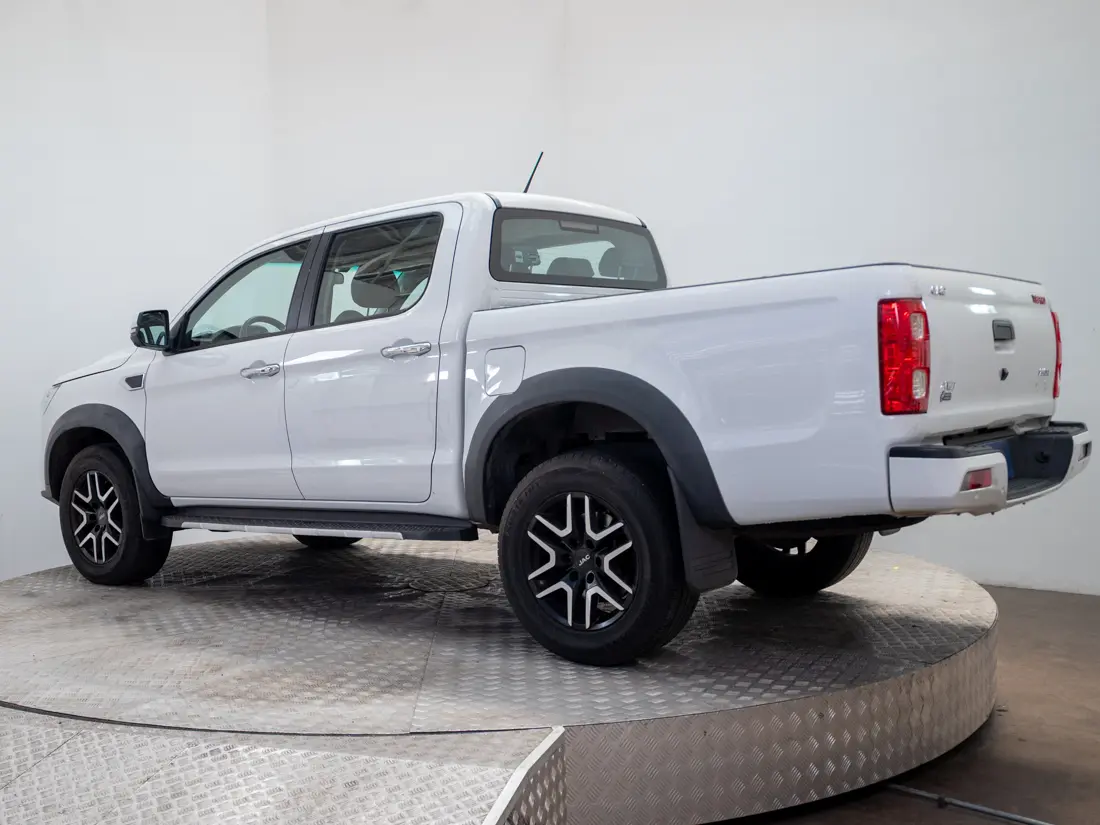 JAC T8 2.0 COMFORT MT 4X2 DIESEL 2022