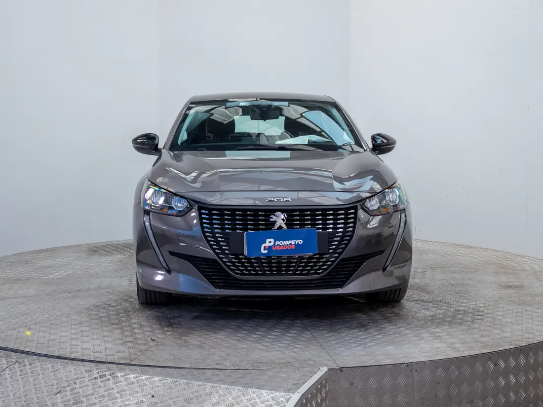 Peugeot 208 — foto 2 de 19