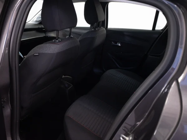 Peugeot 208 2022 usado — Pompeyo Carrasco — foto 13