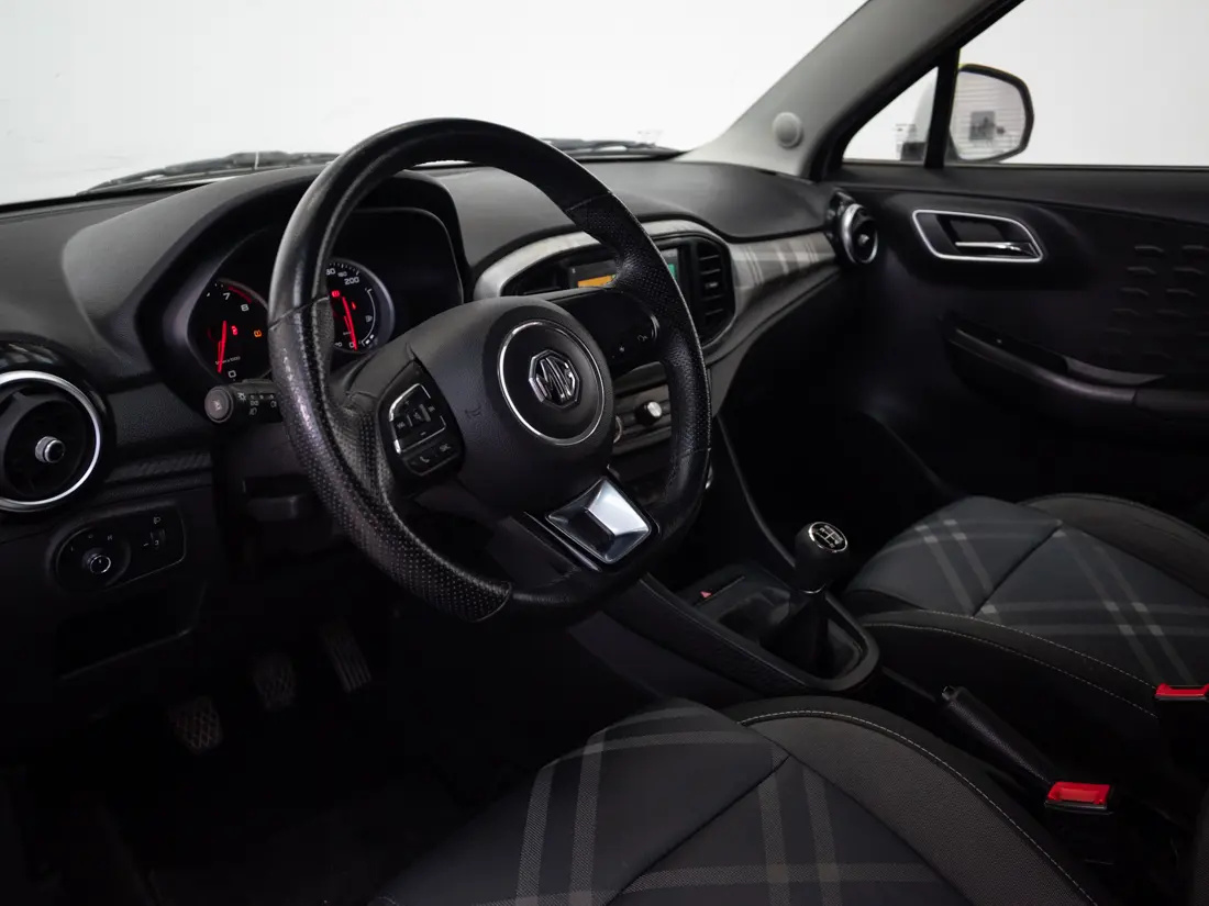 MG 3 3 1.5 COM MT 2022