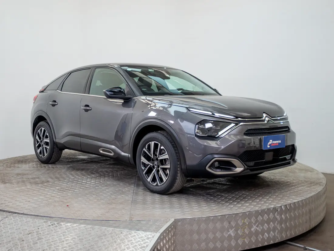 Citroën C4 — foto 8 de 20