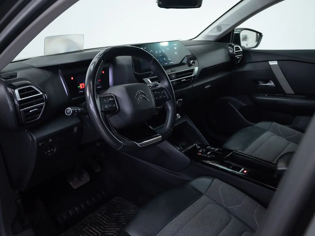 Citroën C4 — foto 10 de 20