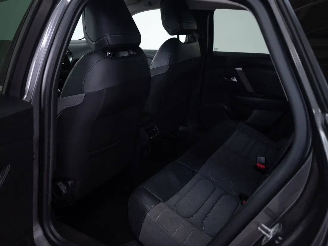 Citroën C4 — foto 13 de 20
