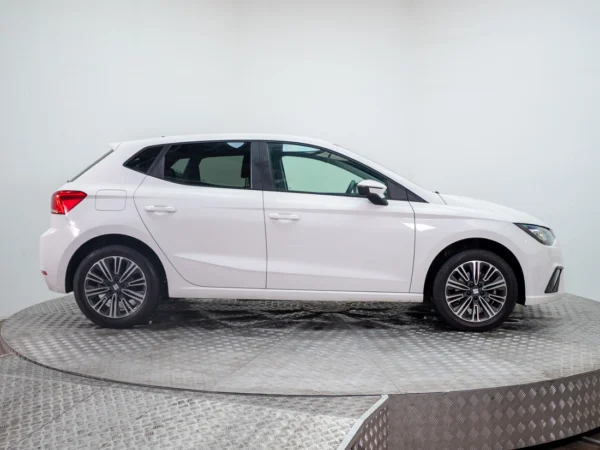 SEAT IBIZA 2022 usado — Pompeyo Carrasco — foto 7