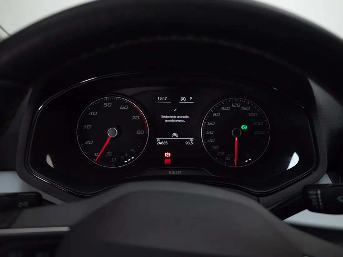 SEAT Ibiza — foto 12 de 18