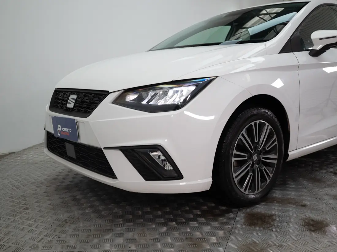 SEAT Ibiza — foto 17 de 18