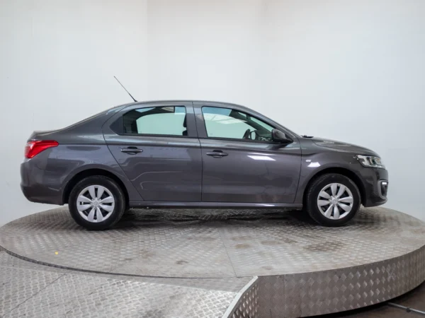 Citroën C ELYSEE 2022 usado — Pompeyo Carrasco — foto 7
