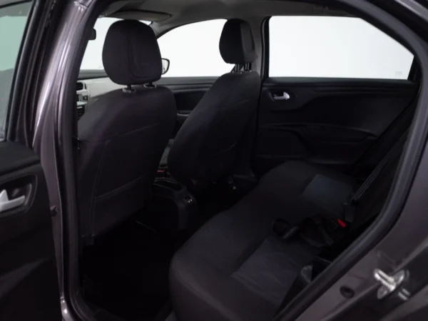 Citroën C ELYSEE 2022 usado — Pompeyo Carrasco — foto 13