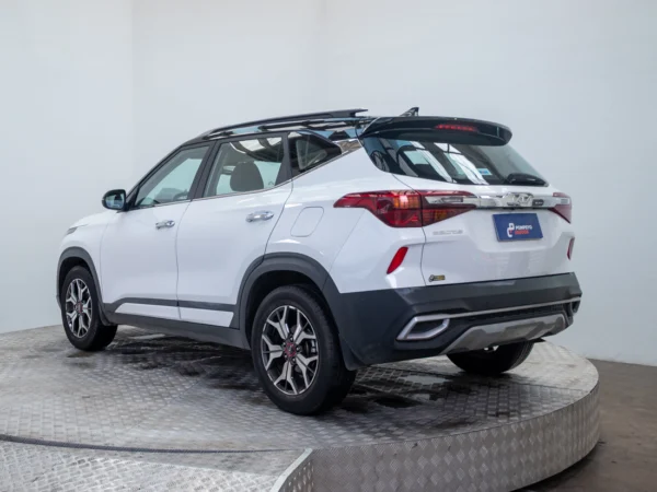 Kia SELTOS 2022 usado — Pompeyo Carrasco — foto 4