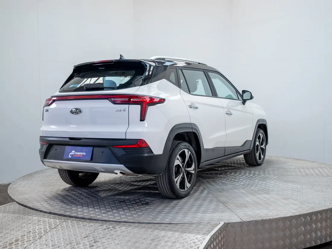 JAC Js4 — foto 6 de 18