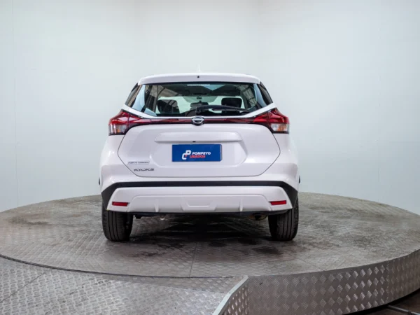 NISSAN KICKS 2022 usado — Pompeyo Carrasco — foto 5