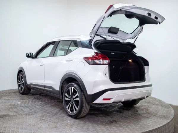 NISSAN KICKS 2022 usado — Pompeyo Carrasco — foto 9