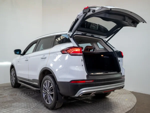Geely AZKARRA 2023 usado — Pompeyo Carrasco — foto 9