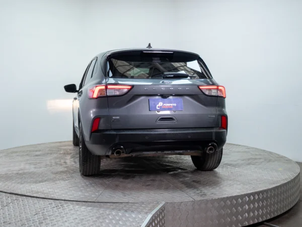 FORD ESCAPE 2023 usado — Pompeyo Carrasco — foto 5