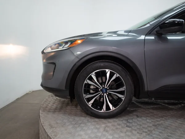 FORD ESCAPE 2023 usado — Pompeyo Carrasco — foto 15