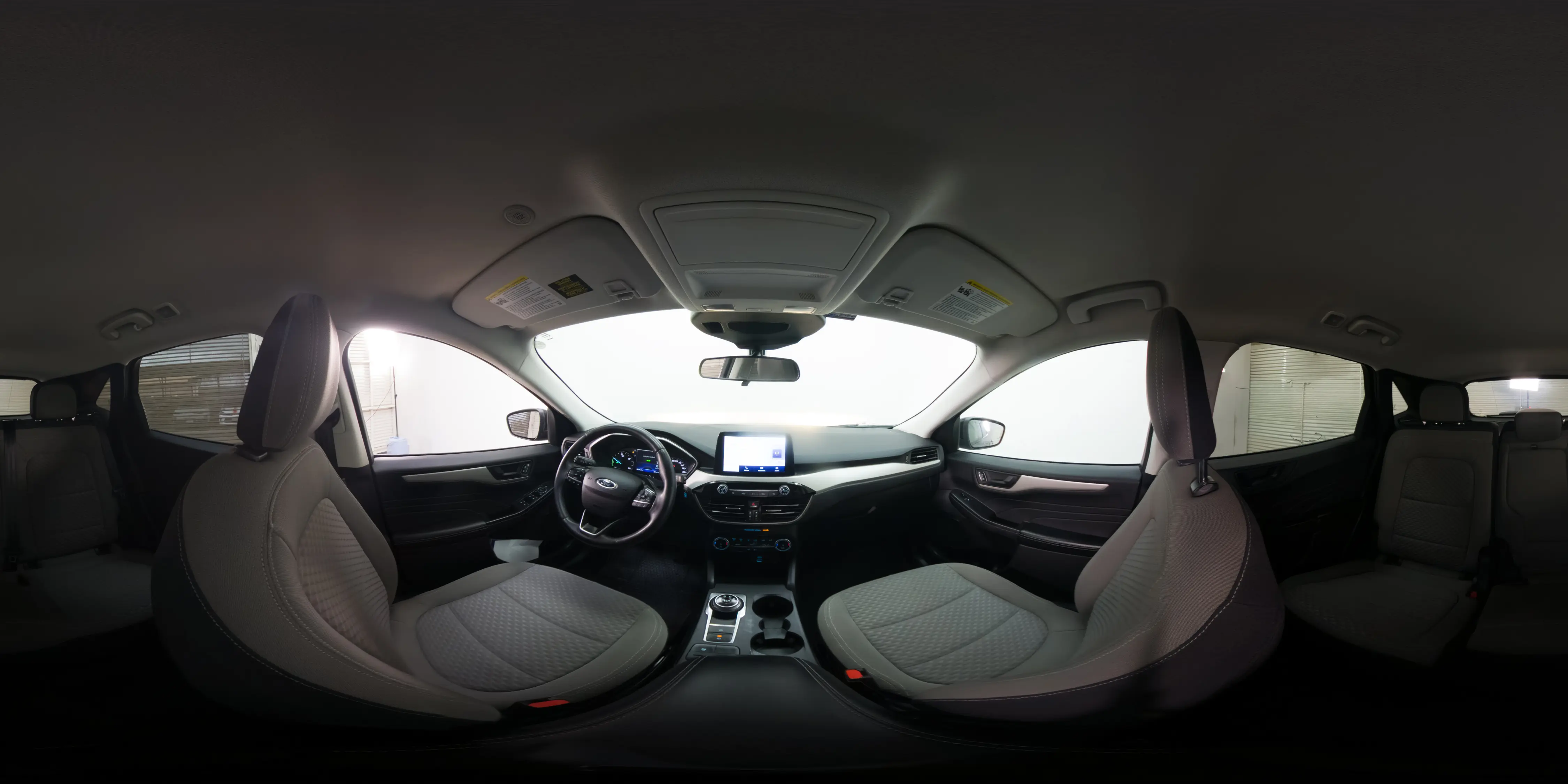 FORD ESCAPE 2.5 SE HEV AT 2023