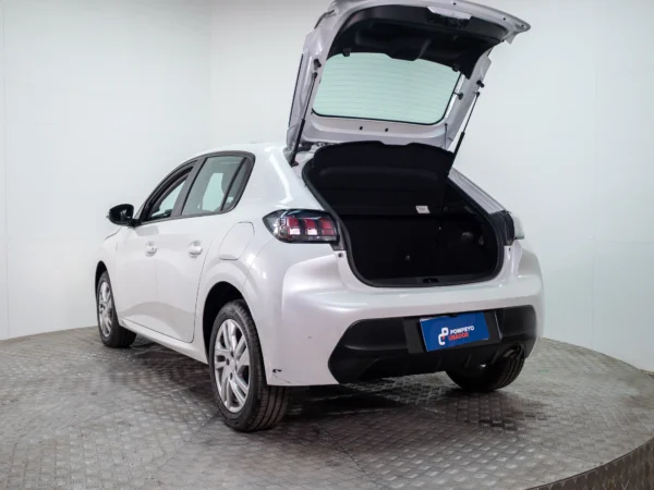 Peugeot 208 2023 usado — Pompeyo Carrasco — foto 9