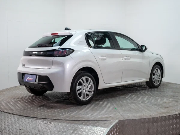 Peugeot 208 2023 usado — Pompeyo Carrasco — foto 6
