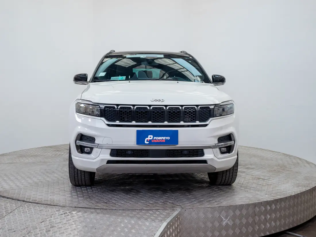 Jeep Commander — foto 2 de 19