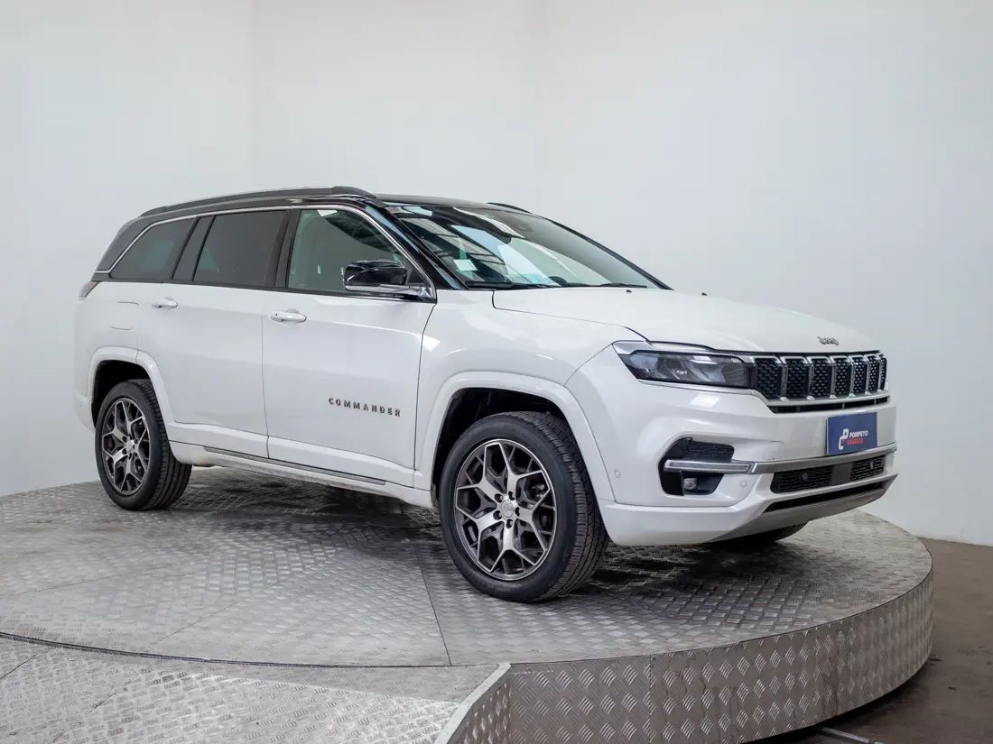 Jeep Commander — foto 8 de 19